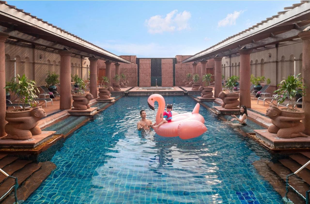 Crowne Plaza Bangkok Lumpini Park