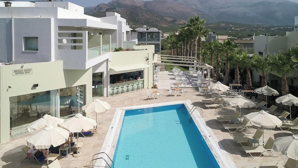 Angela Suites Boutique Hotel